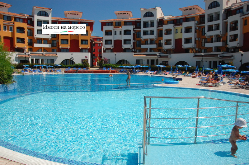 Продава 3-СТАЕН, гр. Ахелой, област Бургас