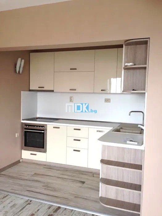 Продава 3-СТАЕН, гр. Пловдив, Кючук Париж