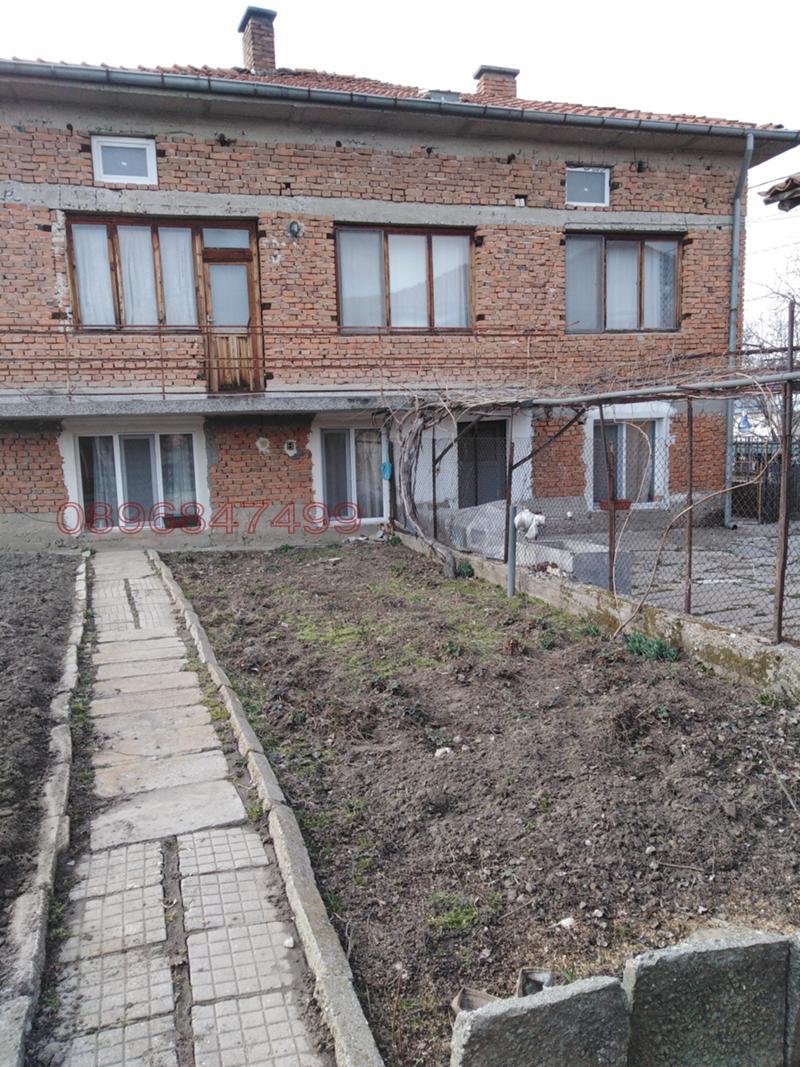 Продава ЕТАЖ ОТ КЪЩА, с. Копривлен, област Благоевград