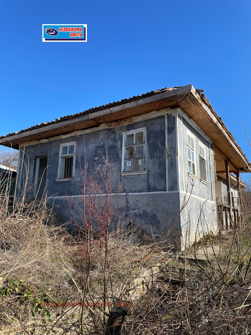 In vendita  Casa regione Veliko Tarnovo , Gorski dolen Trambesh , 180 mq | 89729248 - Immagine [2]