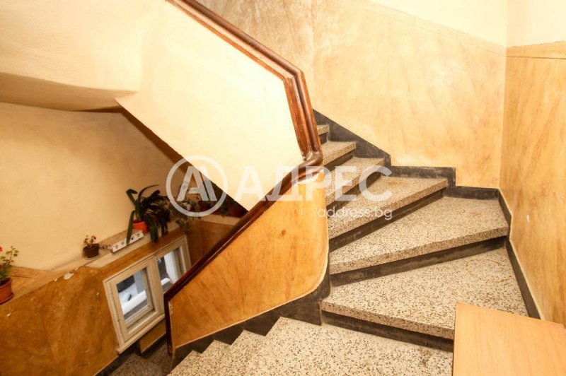 Продава КЪЩА, гр. София, Орландовци, снимка 15 - Къщи - 50779473