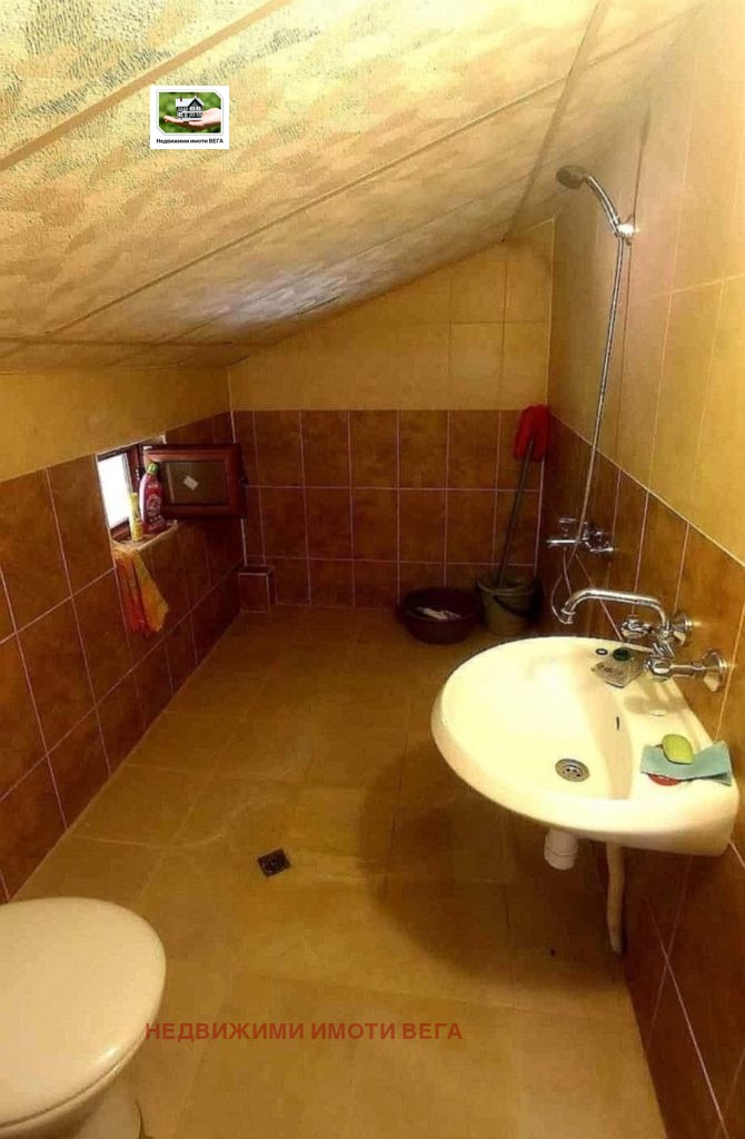 Продава КЪЩА, с. Караисен, област Велико Търново, снимка 11 - Къщи - 52605346