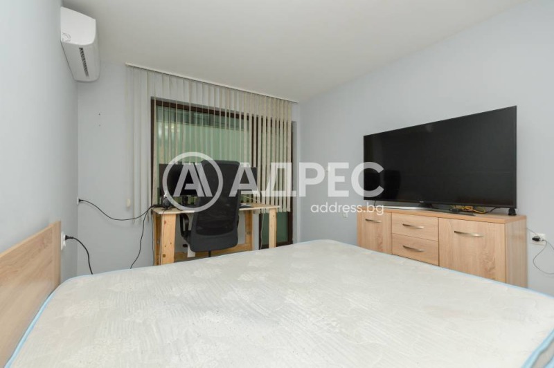 Продава КЪЩА, гр. Бургас, Сарафово, снимка 2 - Къщи - 53006987