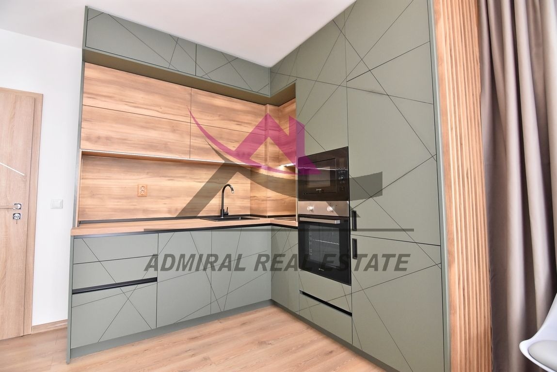 Продава 3-СТАЕН, гр. Варна, Възраждане 3