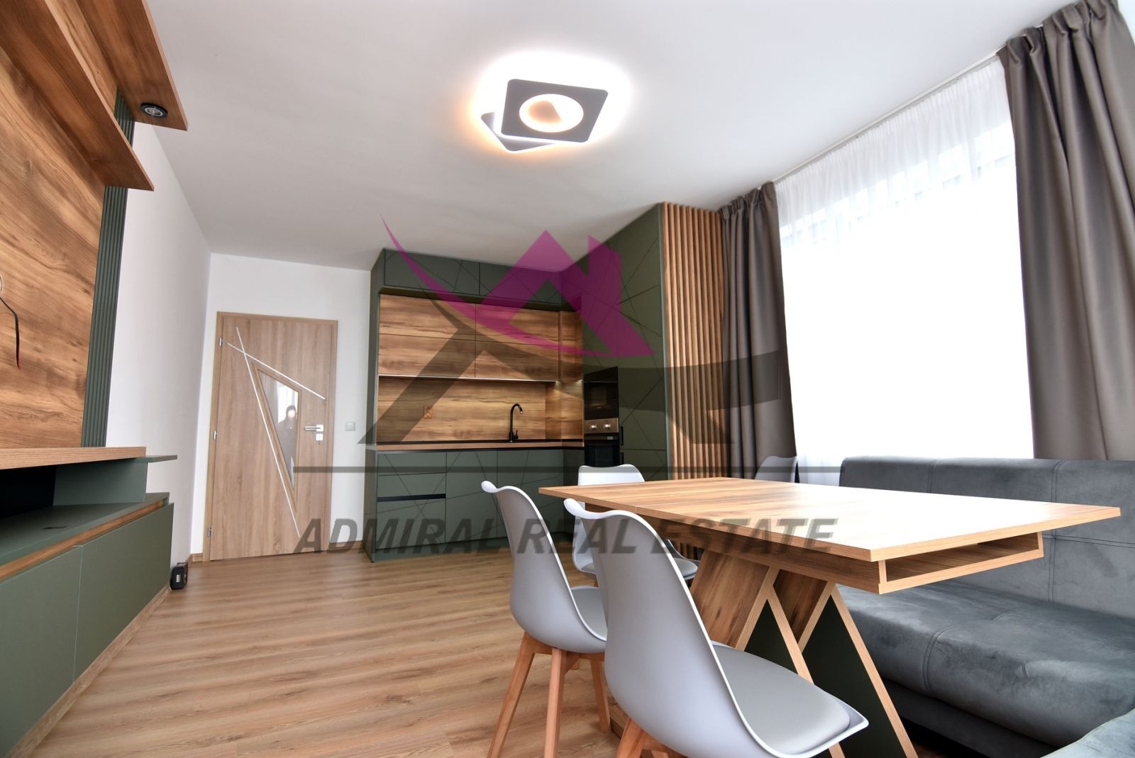 Продава 3-СТАЕН, гр. Варна, Възраждане 3, снимка 2 - Апартаменти - 54050385