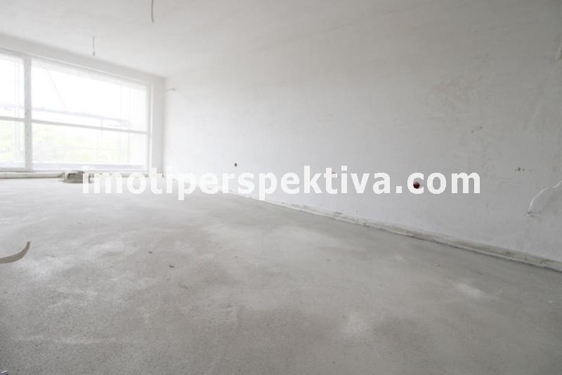Продава 2-СТАЕН, гр. Пловдив, Кючук Париж, снимка 2 - Апартаменти - 54367675