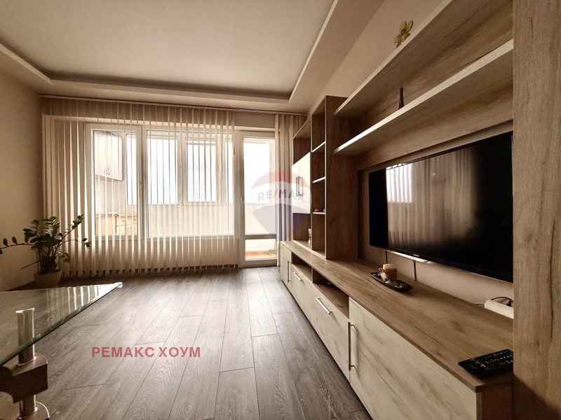 Продава 3-СТАЕН, гр. Варна, Владислав Варненчик 1