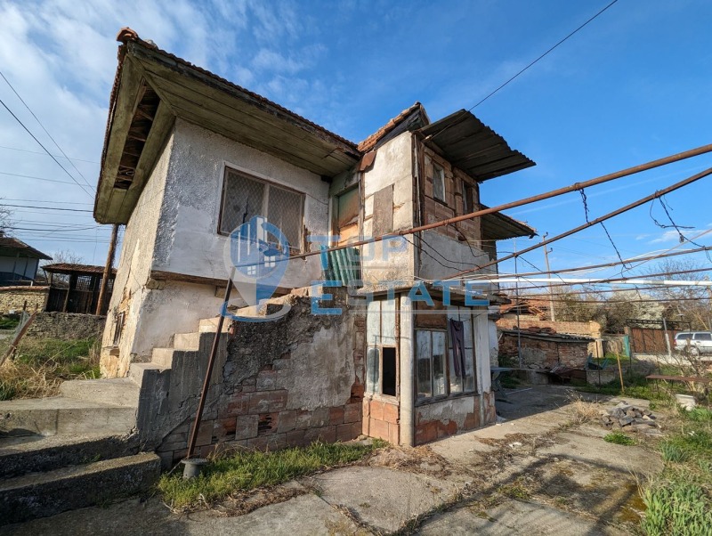 Продава  Къща, област Велико Търново, с. Леденик • 47 000 EUR • ID 30804282 — holmes.bg - [1] 