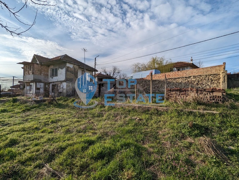 Продава КЪЩА, с. Леденик, област Велико Търново, снимка 8 - Къщи - 45466748
