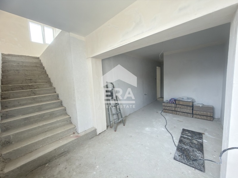 Продава КЪЩА, с. Доброглед, област Варна, снимка 9 - Къщи - 56627329