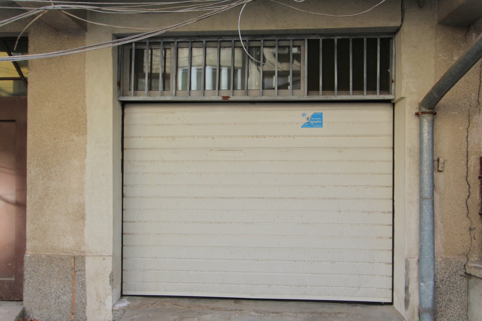 Продава ГАРАЖ, ПАРКОМЯСТО, гр. София, Оборище, снимка 2 - Гаражи и паркоместа - 54671917