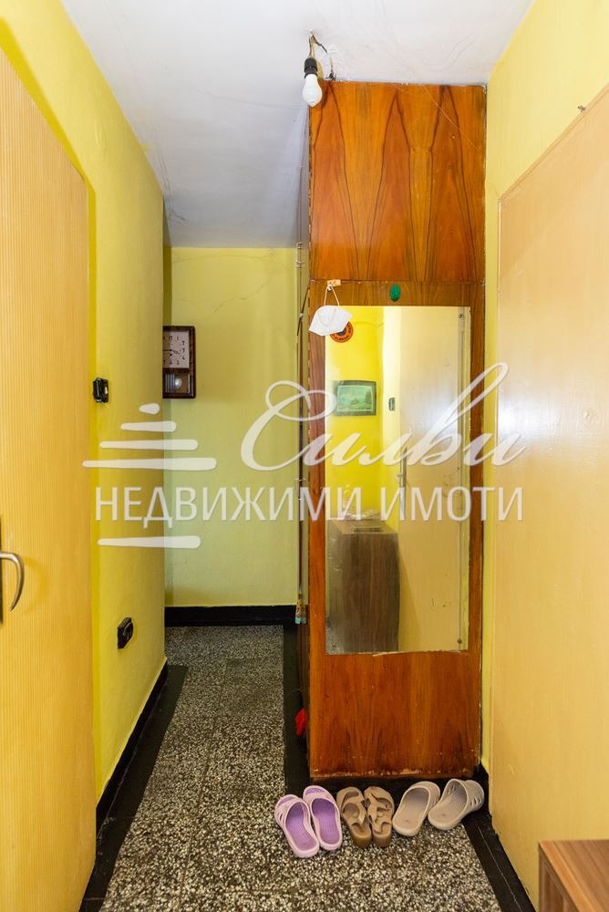 Продава 1-СТАЕН, гр. Шумен, Тракия, снимка 6 - Апартаменти - 53823825