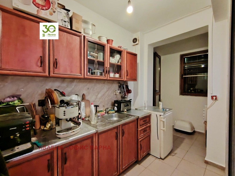 Продава 2-СТАЕН, гр. Варна, Възраждане 1, снимка 2 - Апартаменти - 53002554