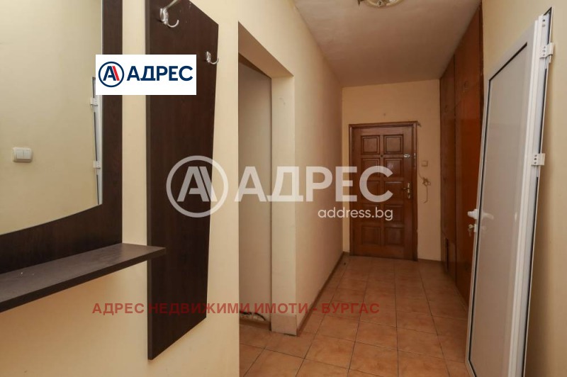 Продава 3-СТАЕН, гр. Бургас, Зорница, снимка 2 - Aпартаменти - 47962471