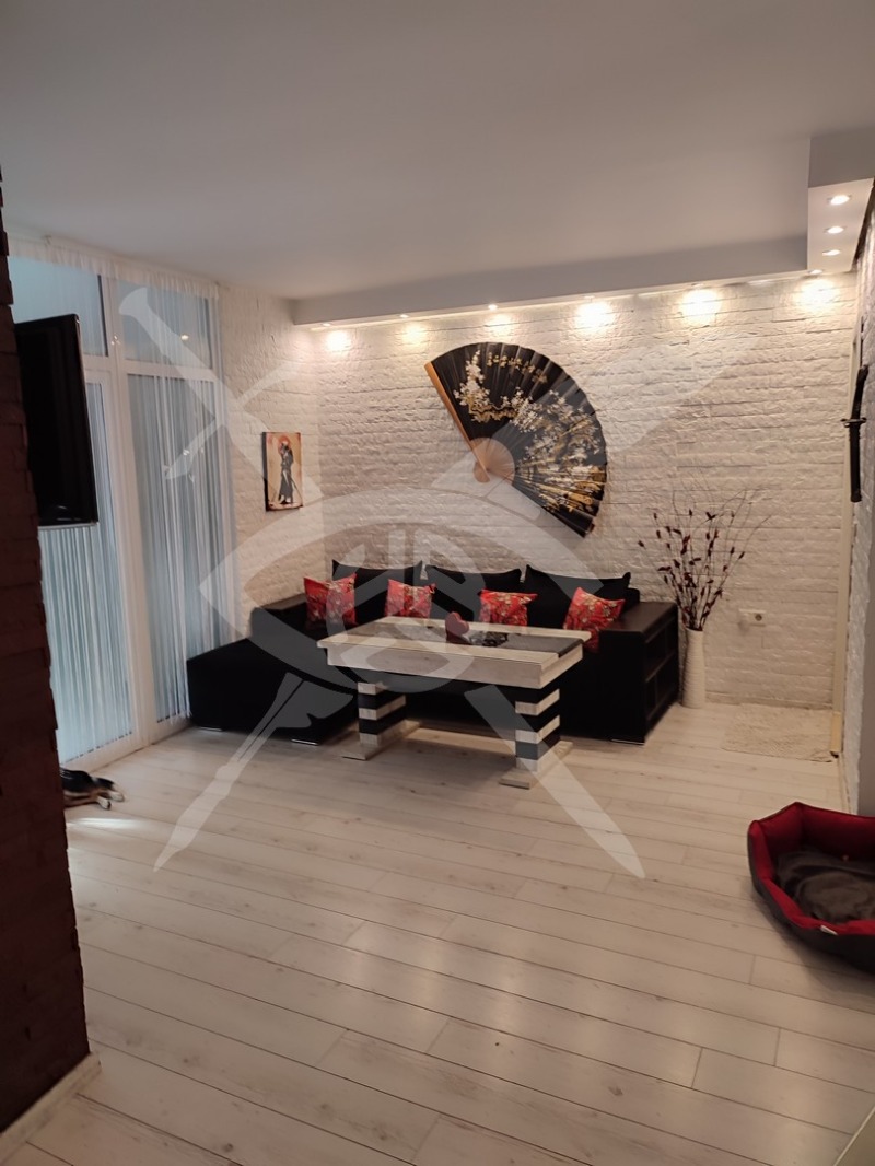 For Sale  2 bedroom Sofia , Strelbishte , 75 sq.m | 64818628