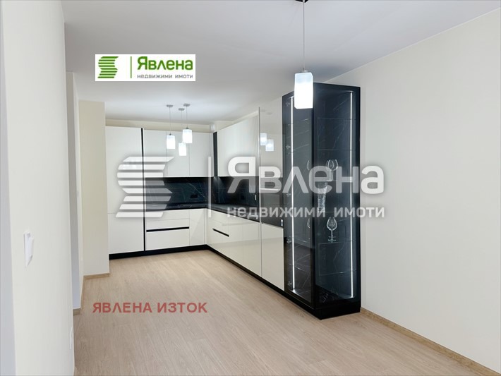 Продава 4-СТАЕН, гр. София, Център, снимка 4 - Апартаменти - 54084647