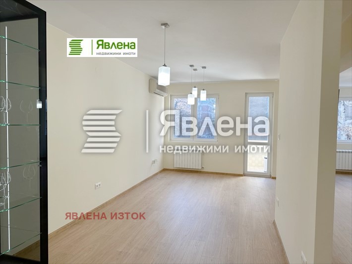 Продава 4-СТАЕН, гр. София, Център, снимка 8 - Апартаменти - 54084647