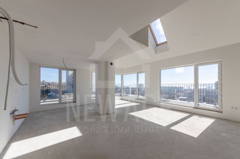 Продава МНОГОСТАЕН, град Варна, Левски 1 • 267000 € / 522206.61 лв. • 60893671 1