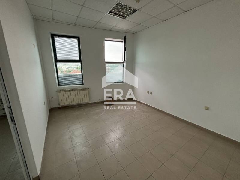 In vendita  Ufficio Haskovo , Tsentar , 36 mq | 50334156