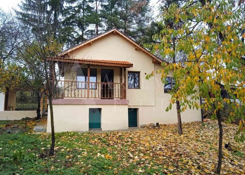 Продава КЪЩА, гр. София, гр. Банкя