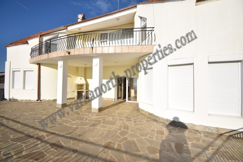 Продава КЪЩА, с. Топола, област Добрич, снимка 8 - Къщи - 52913126