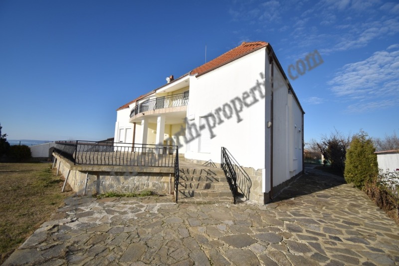 Продава КЪЩА, с. Топола, област Добрич, снимка 7 - Къщи - 52913126