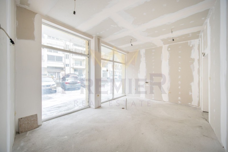 Продава БИЗНЕС ИМОТ, гр. Бургас, област Бургас