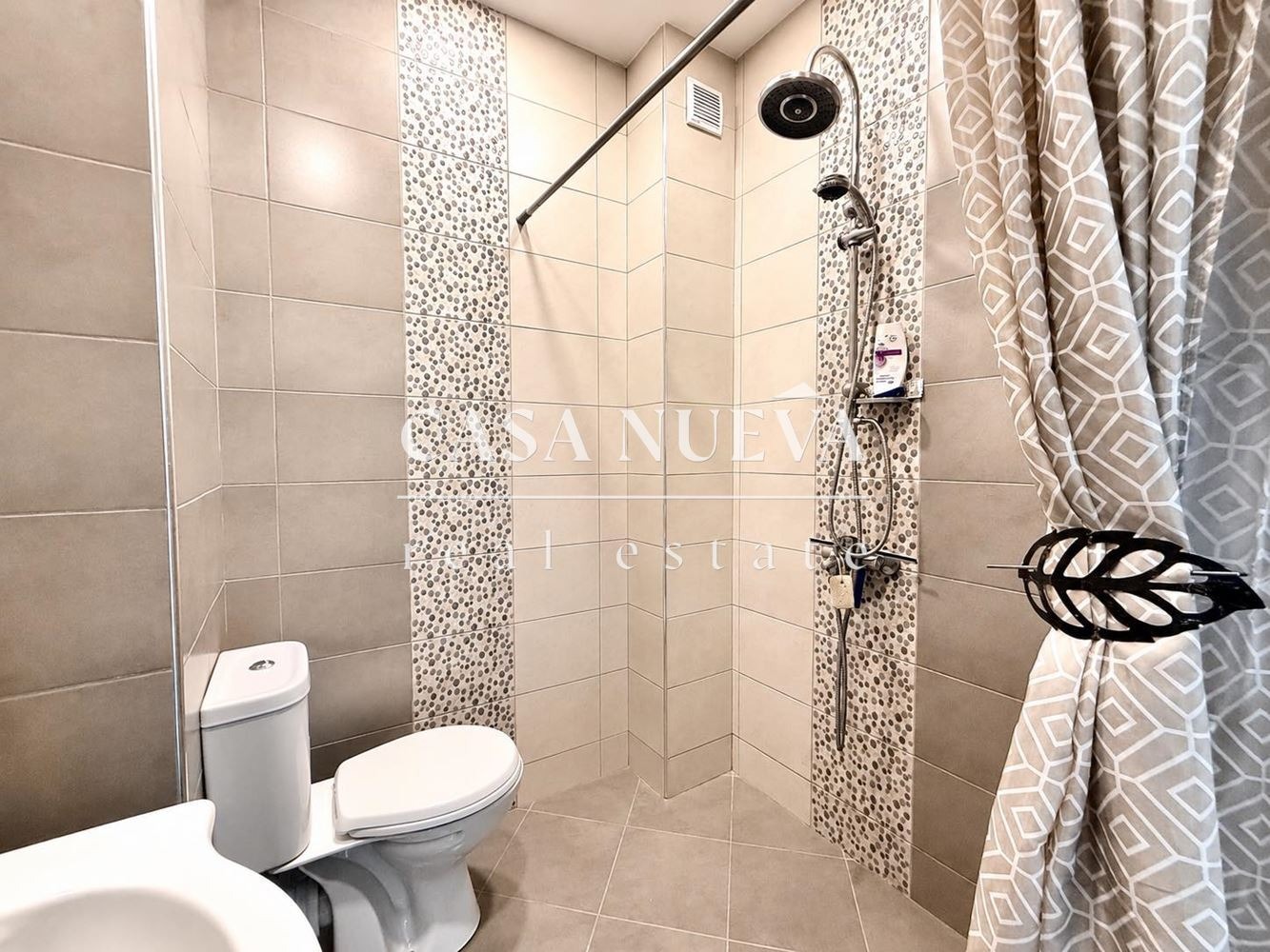 Продава 3-СТАЕН, гр. София, Център, снимка 13 - Апартаменти - 54892496