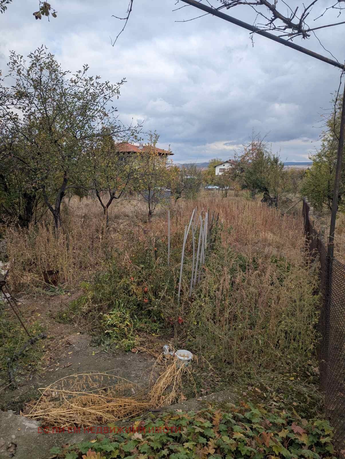Продава КЪЩА, с. Извор, област Перник, снимка 10 - Къщи - 56576211