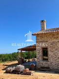 Продава КЪЩА, област Варна, с. Приселци • 260000 € • 87399332 — Holmes.bg