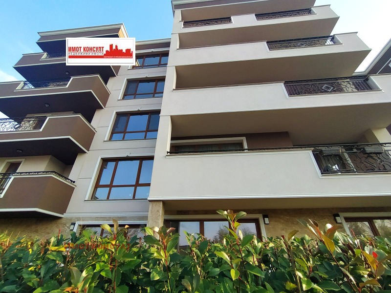 En venta  2 dormitorios Plovdiv , Karshiyaka , 99 metros cuadrados | 77791035