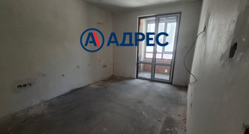 Te koop  2 slaapkamers Gabrovo , Tsentar , 93 m² | 63670062 - afbeelding [2]