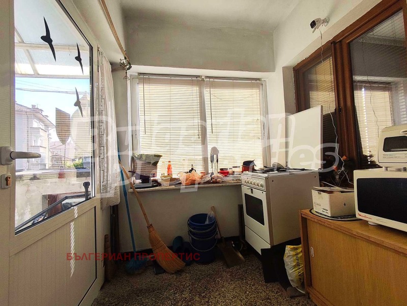 Продава КЪЩА, гр. Севлиево, област Габрово, снимка 8 - Къщи - 52169568