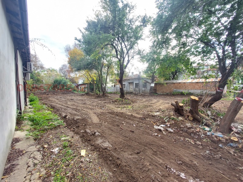 Продава ПАРЦЕЛ, гр. Добрич, Автогара, снимка 2 - Парцели - 52781076