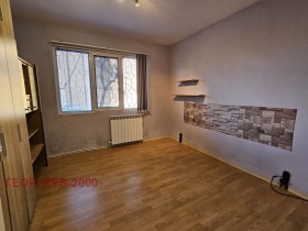 2 sovrum Gorna Orjahovica, region Veliko Tarnovo 11