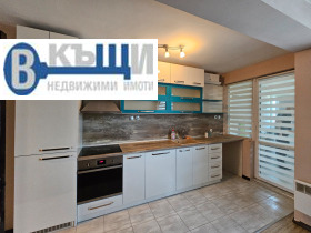 2 dormitoare Buzludja, Velico Târnovo