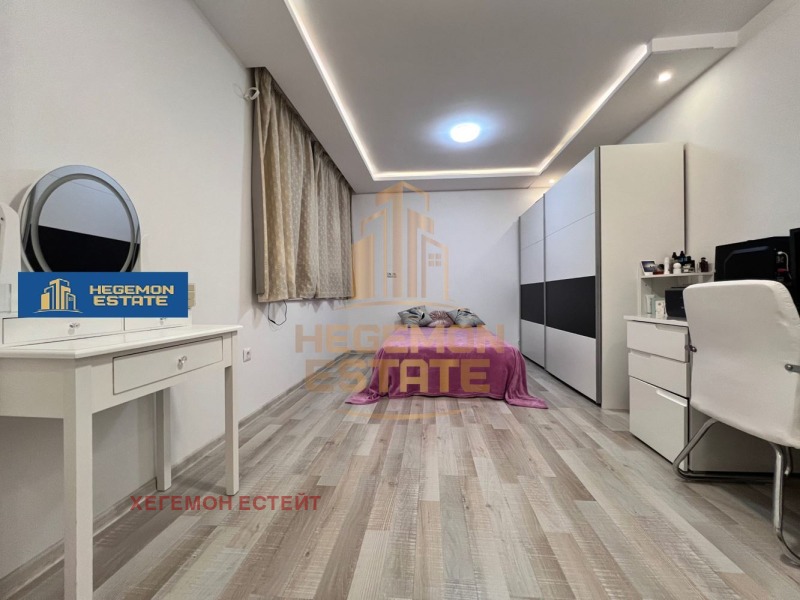 À vendre  2 chambres Varna , k.k. Sv.Sv. Konstantin i Elena , 124 m² | 22821876 - image [2]