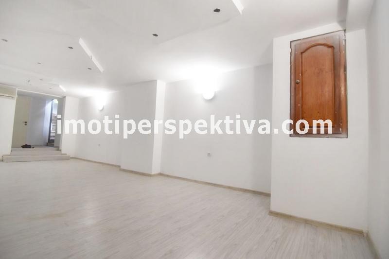 Eladó  Hivatal Plovdiv , Centar , 100 négyzetméter | 30016969 - kép [5]