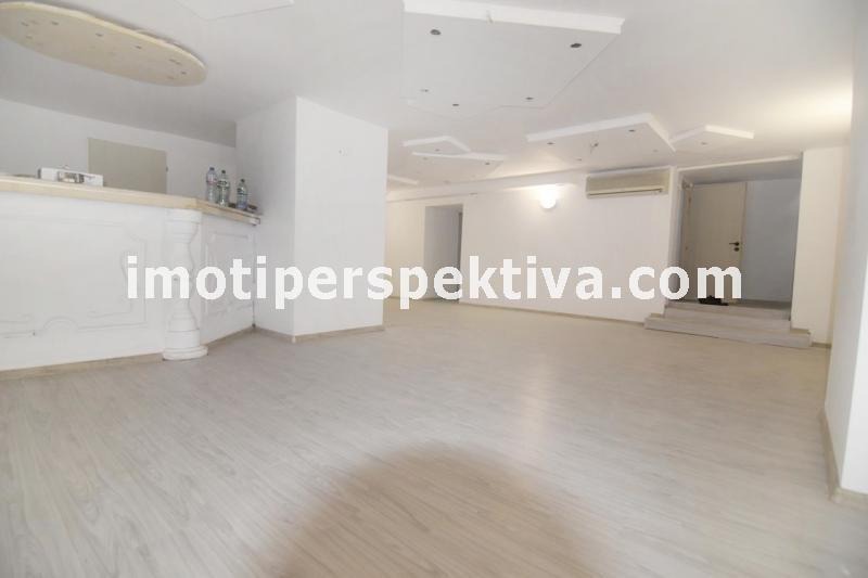 Продава  Офис град Пловдив , Център , 100 кв.м | 30016969