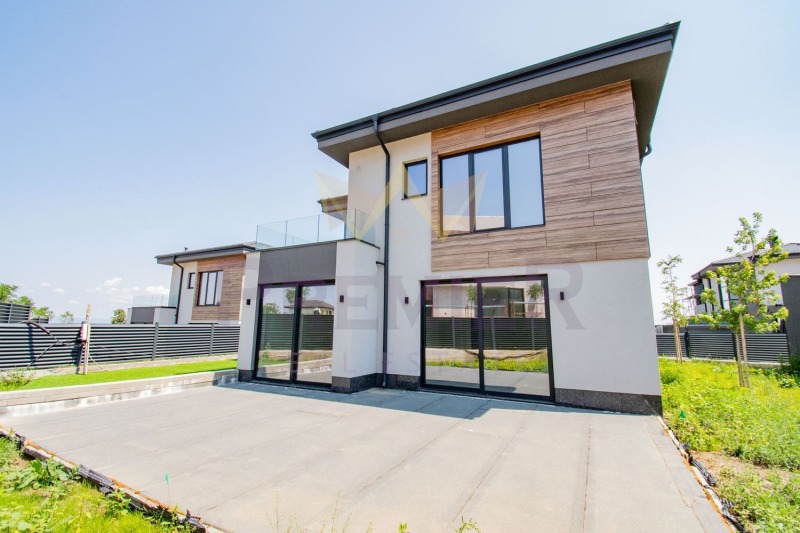 Te koop  Huis Sofia , Dragalevtsi , 313 m² | 76298855