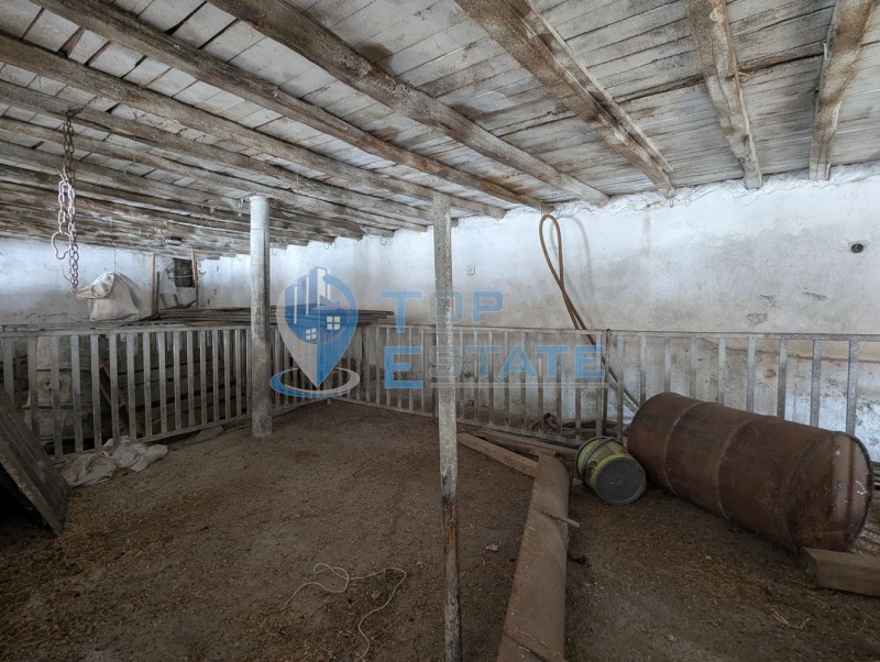 Продава ПРОМ. ПОМЕЩЕНИЕ, гр. Борово, област Русе, снимка 3 - Производствени сгради - 49709605