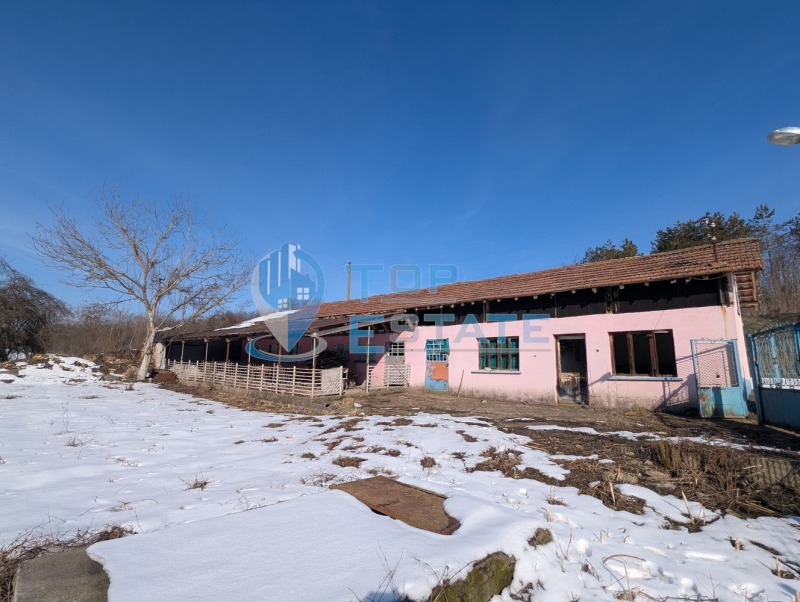 Продава ПРОМ. ПОМЕЩЕНИЕ, гр. Борово, област Русе