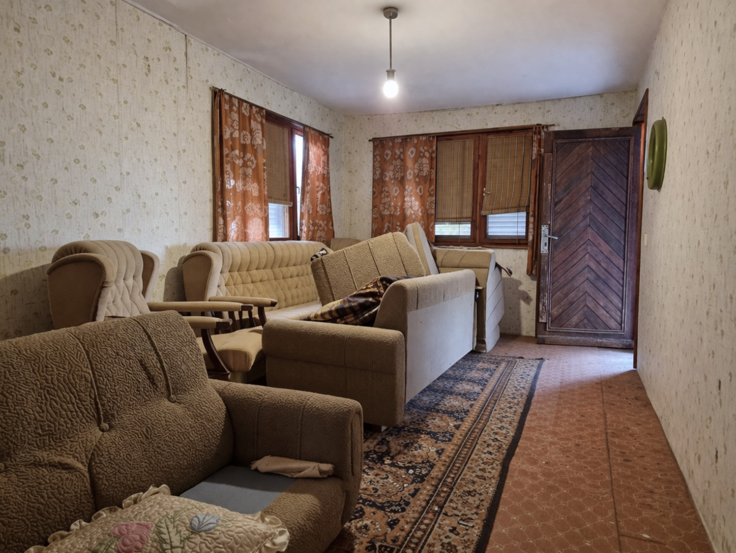 Продава КЪЩА, с. Равна гора, област Варна, снимка 8 - Къщи - 54508353