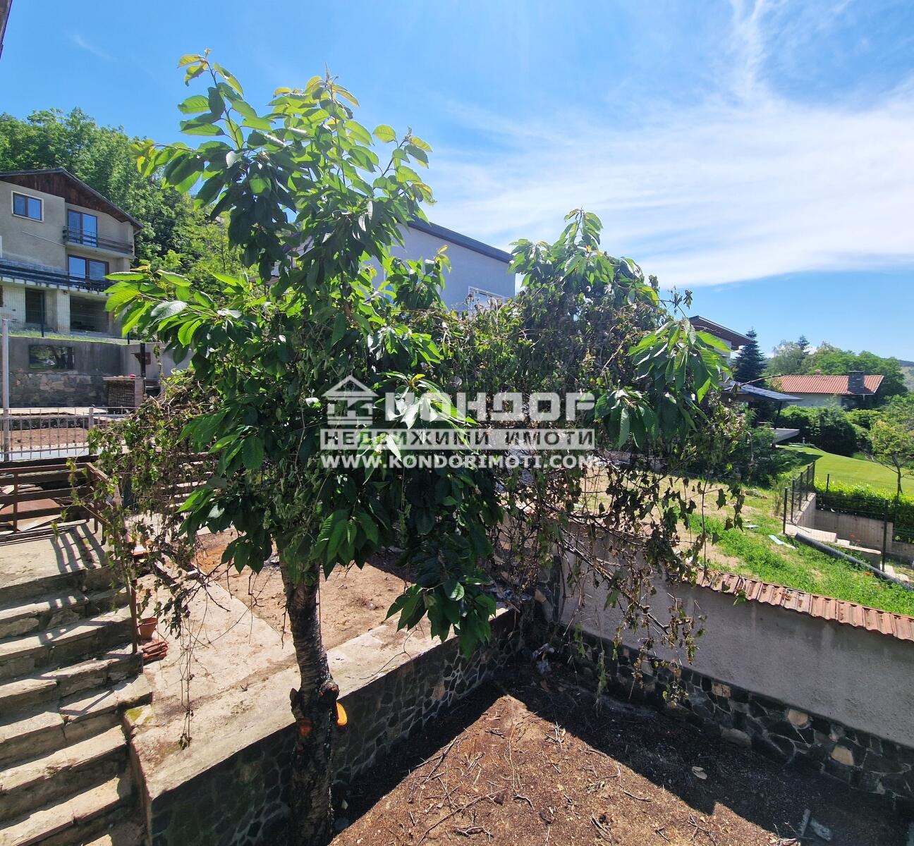 Продава КЪЩА, с. Марково, област Пловдив, снимка 2 - Къщи - 54998741