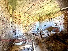 σπίτι Δολνα Οριαχοβητσα, περιοχή Βέλικο Τάρνοβο 12
