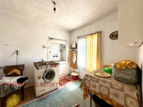 σπίτι Δολνα Οριαχοβητσα, περιοχή Βέλικο Τάρνοβο 9