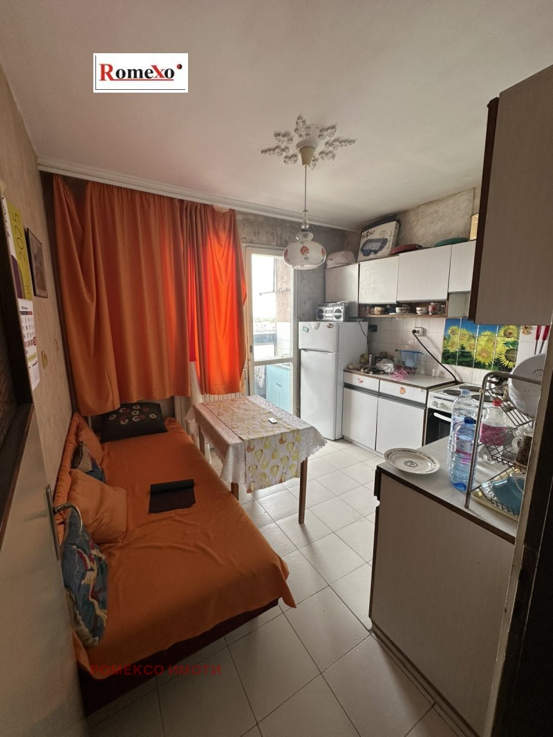 Продава 3-СТАЕН, гр. Пловдив, Христо Смирненски, снимка 2 - Апартаменти - 52551760