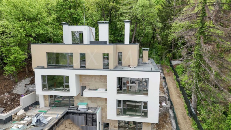 À venda  Casinha Sofia , Boiana , 363 m² | 92366470