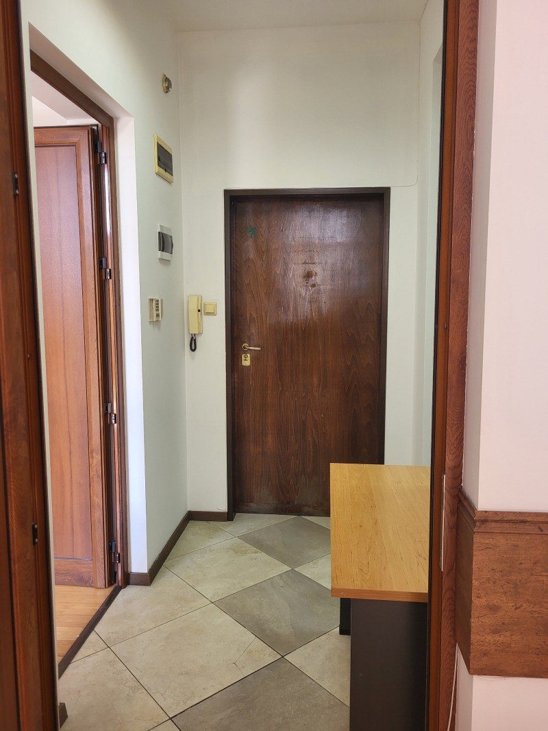 Продава  Офис град София , Център , 52 кв.м | 37760446 - изображение [7]