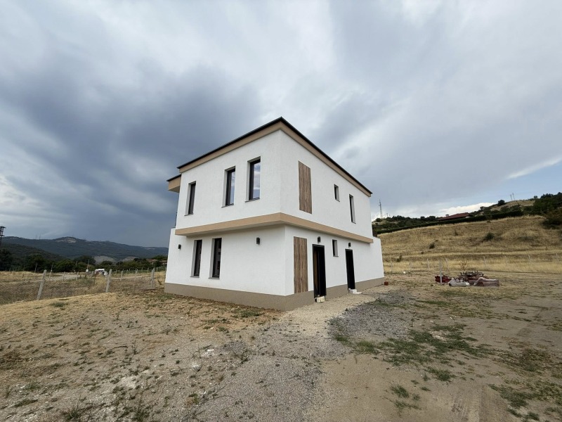 En venta  Casa región Blagoevgrad , Izgrev , 200 metros cuadrados | 99337422 - imagen [3]